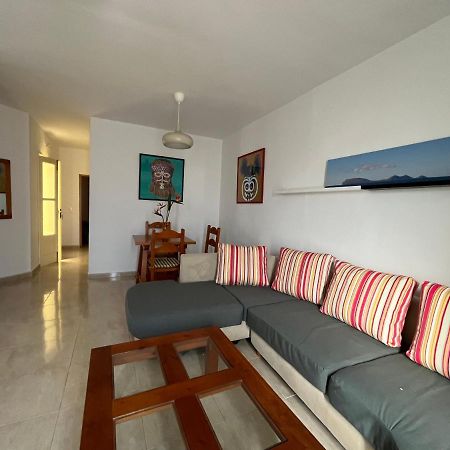 Playa Chica Apt With Terrace 100 M From The Sea Puerto del Carmen  Esterno foto