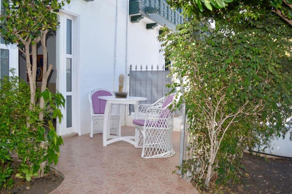 Playa Chica Apt With Terrace 100 M From The Sea Puerto del Carmen  Esterno foto