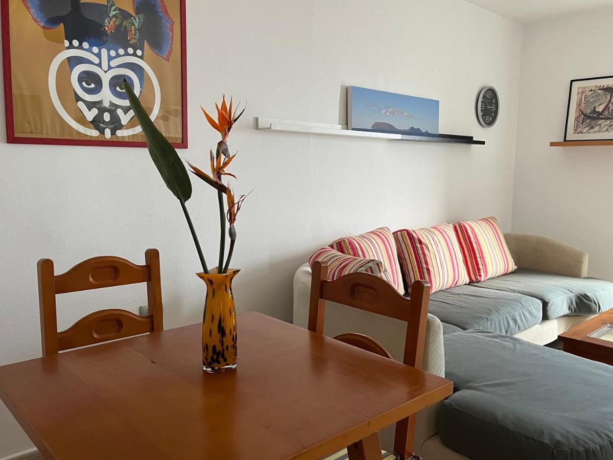 Playa Chica Apt With Terrace 100 M From The Sea Puerto del Carmen  Esterno foto